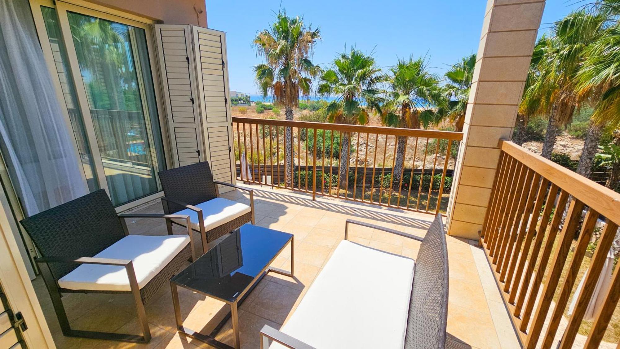 Sunnyside Pool Villa Ajía Nápa Eksteriør bilde